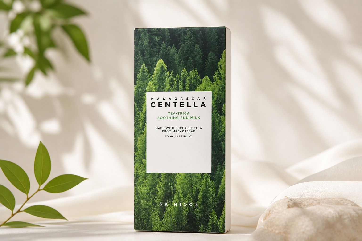 Madagascar Centella Tea-trica Soothing Sun Milk 50ml - Imagen 2